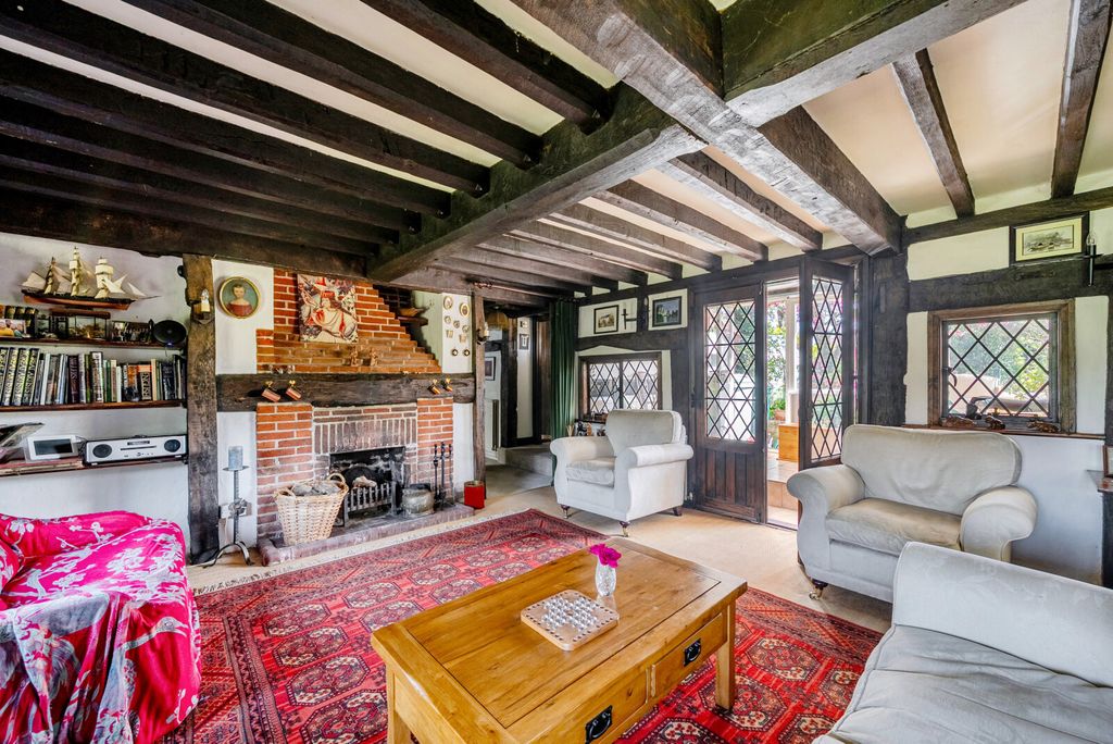 Property photo 2 of 21 1439049-16-69d663...