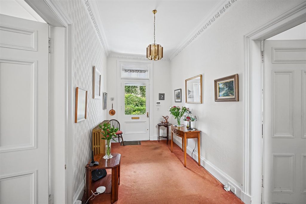 Property photo 3 of 31 Townhead Street-11.Jpg