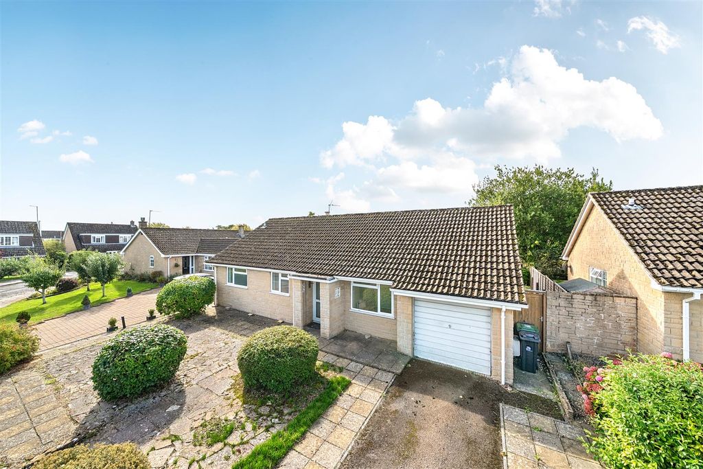 Property photo 1 of 13 Front Elevation