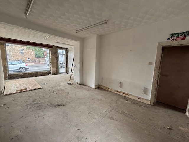 Property photo 3 of 4