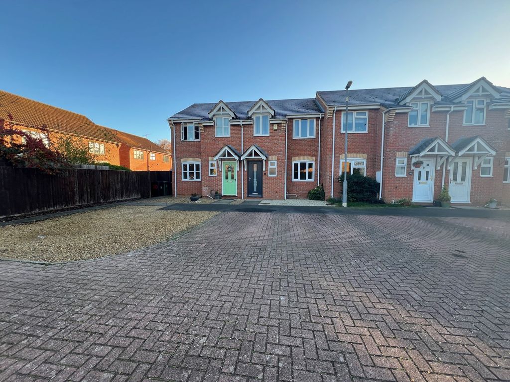 Property photo 1 of 16 Front