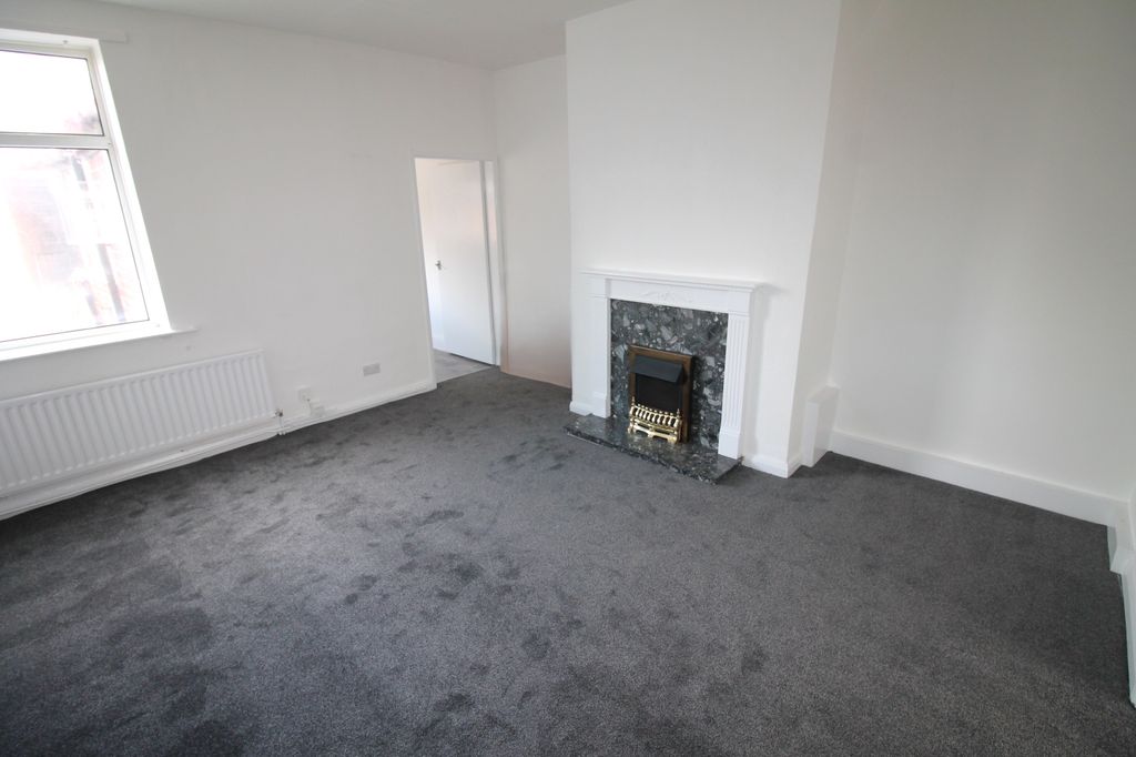 Property photo 2 of 7 Img_1076
