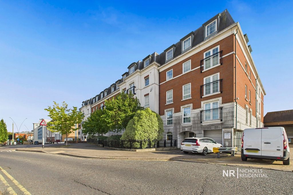 Property photo 1 of 10 Main Image