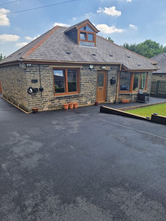 Property photo 1 of 33