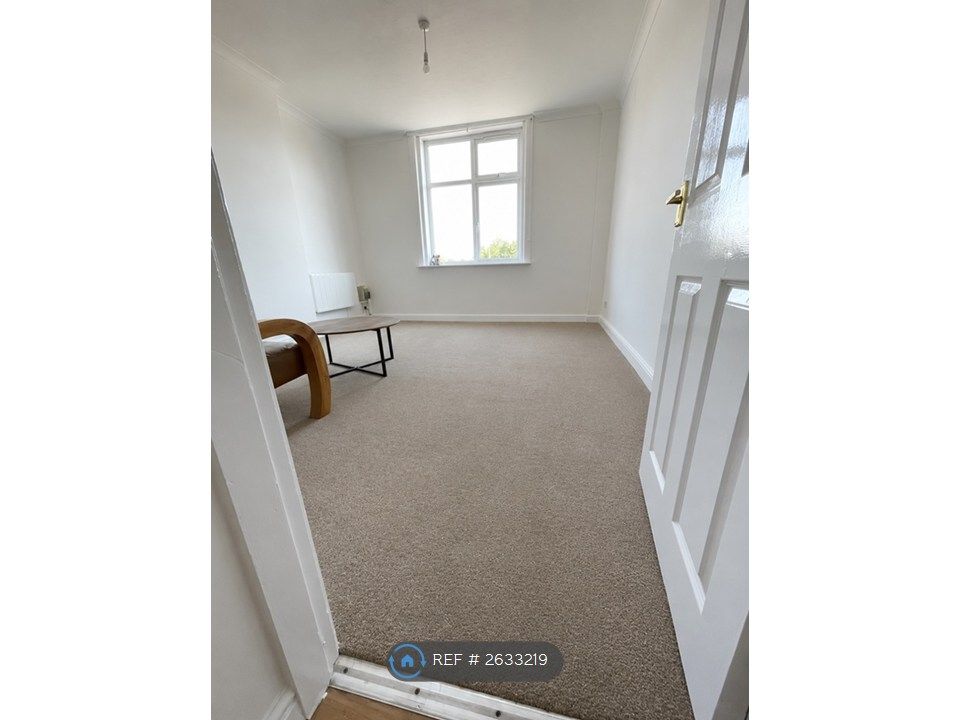 Property photo 2 of 9 Living Room Entrance