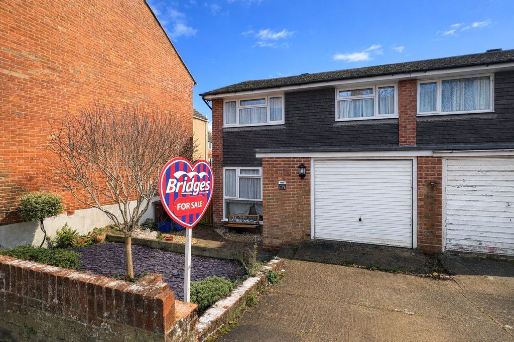 Property photo 1 of 13 Picture No. 16