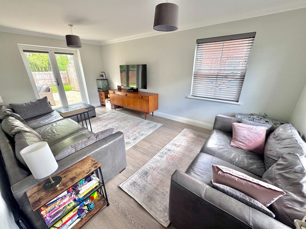 Property photo 3 of 20