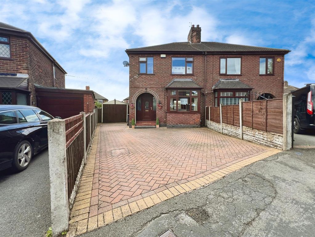 Property photo 1 of 23
