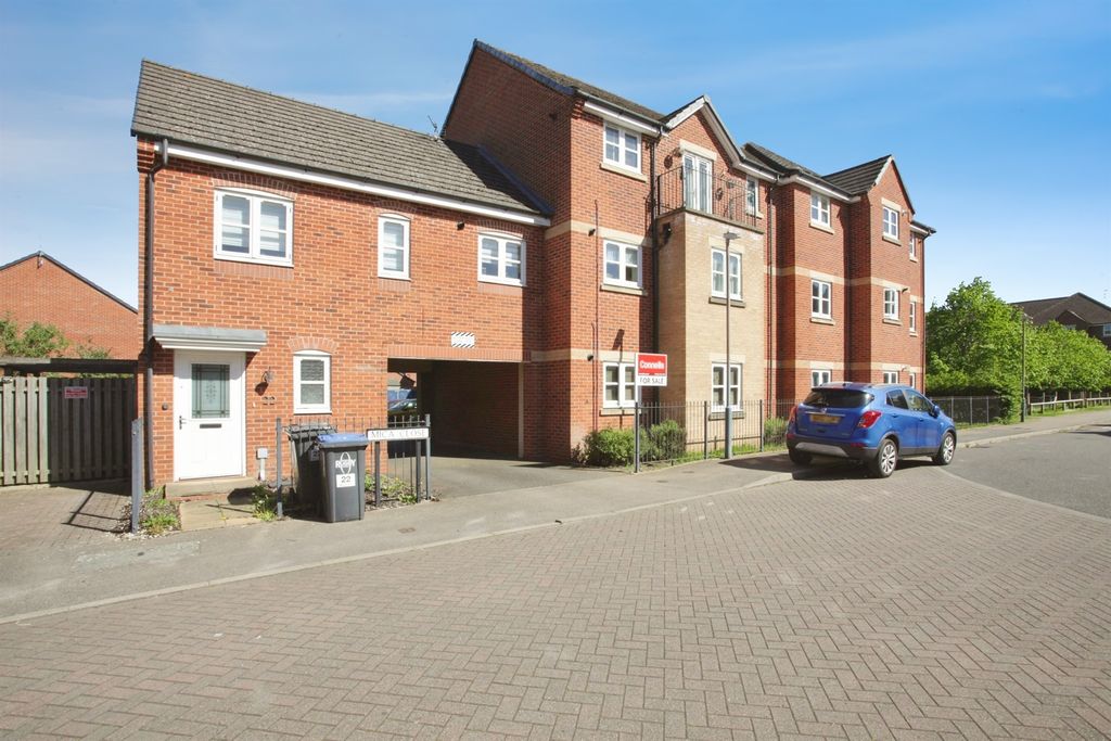 Property photo 2 of 22