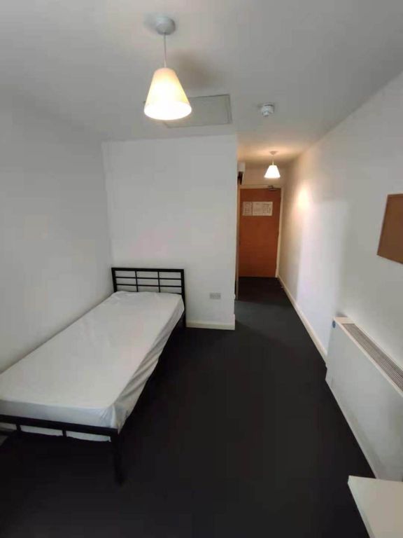 Property photo 1 of 4
