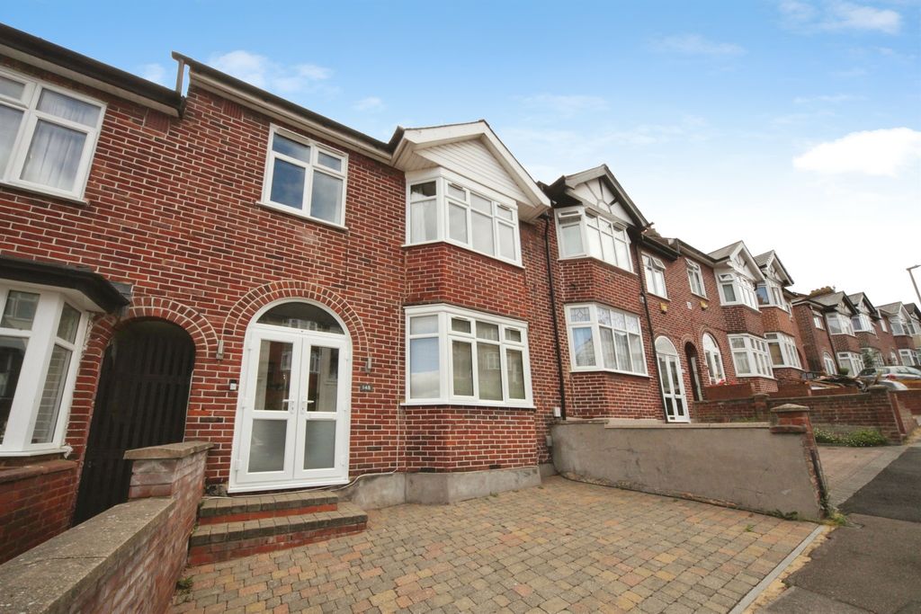 Property photo 1 of 20