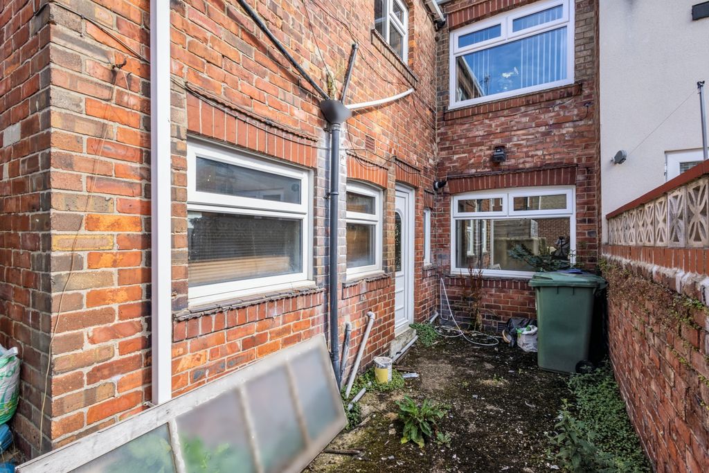 Property photo 1 of 20 34 Station Avenue South, South Fencehouses, Houghton Le Spring, Tyne And Wear, Dh4 6Hn