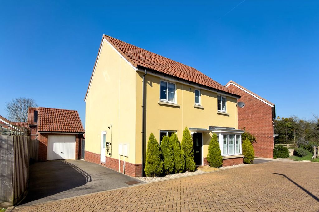 Property photo 1 of 14