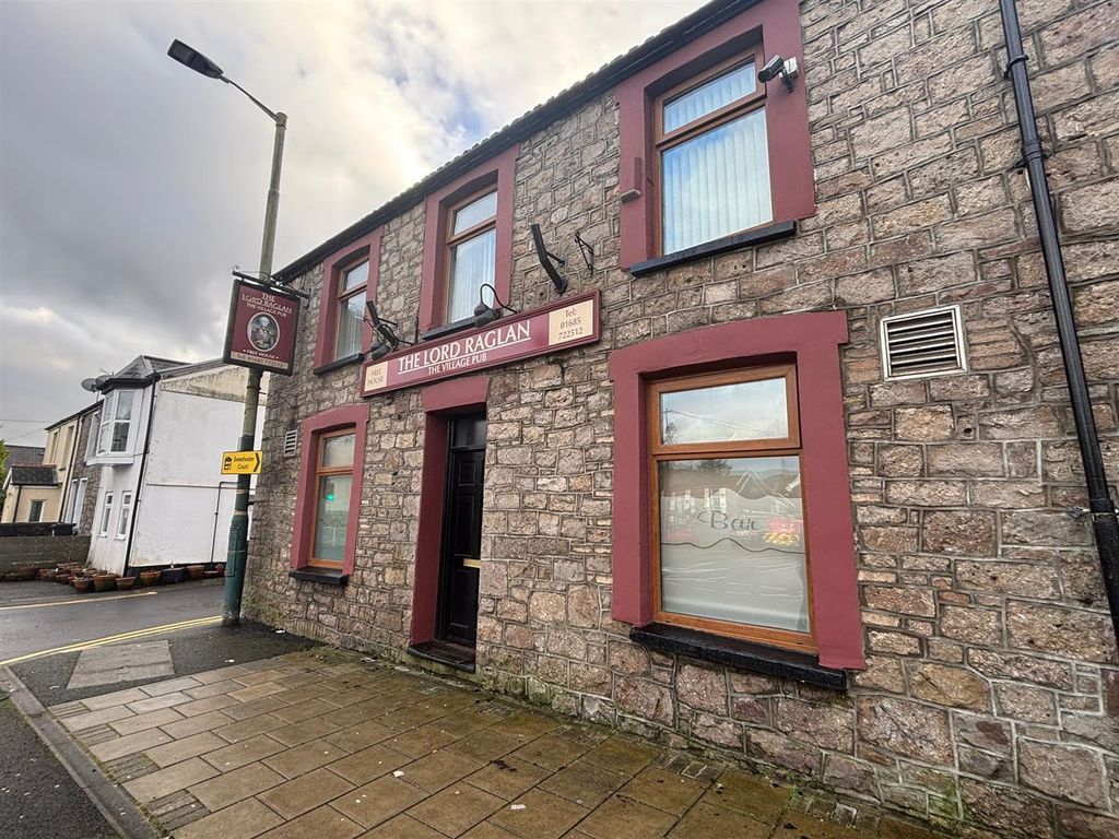Property photo 2 of 41 Raglan  (31).Jpeg