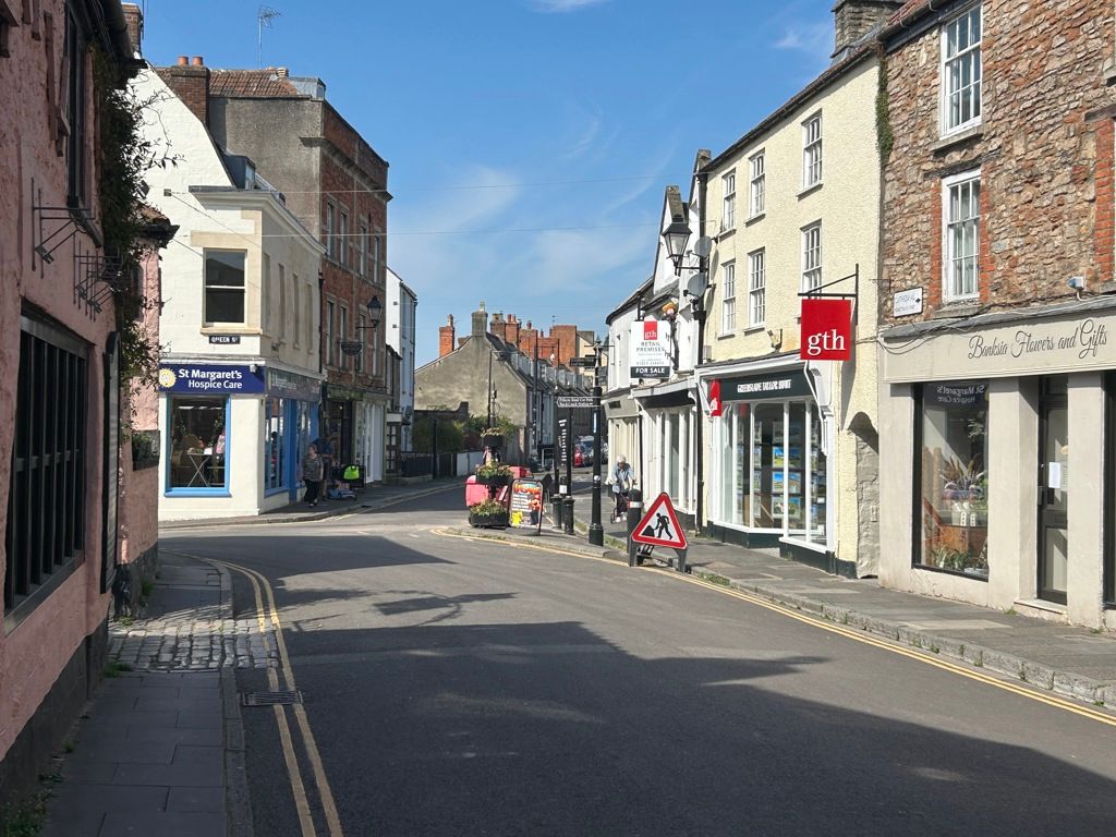 Property photo 2 of 8 Photo 14