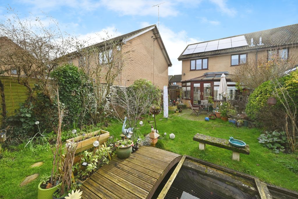 Property photo 1 of 17 Rear Garden