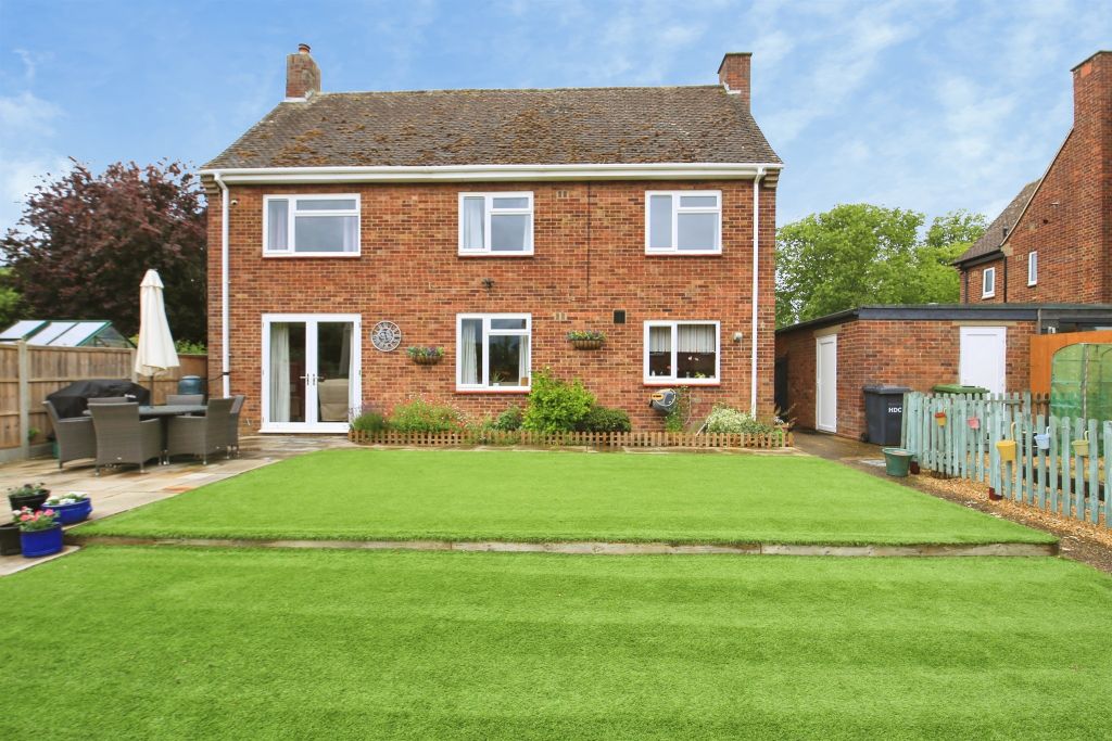 Property photo 2 of 19