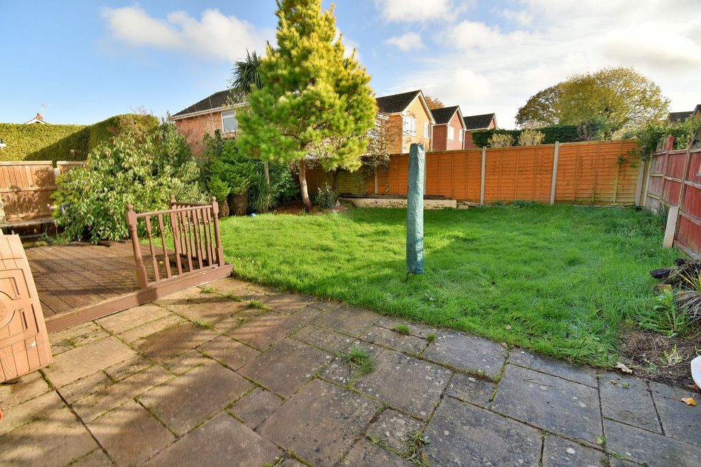 Property photo 2 of 15