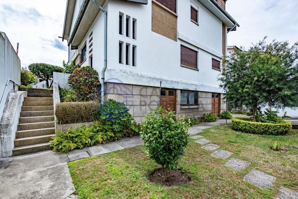 Property photo 1 of 28 4-Faced Frontage House T6 - Paranhos - Porto