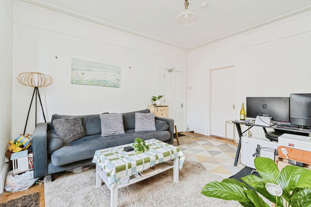 Property photo 3 of 20 Img_8121