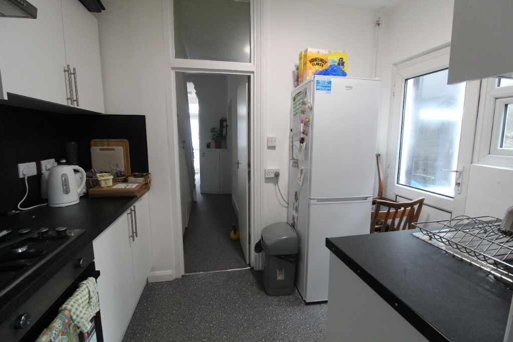 Property photo 3 of 8