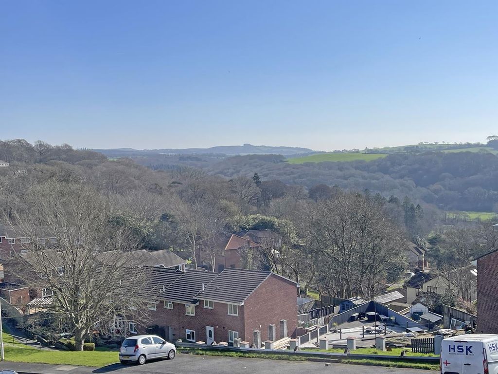 Property photo 2 of 13 Hallerton Close 17 - New View.Jpg