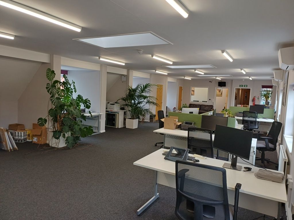 Property photo 2 of 5 Photo 4