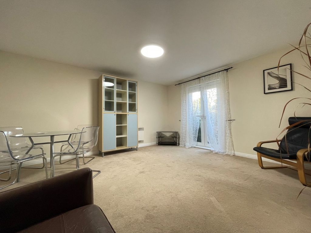 Property photo 3 of 8 Picture No. 07