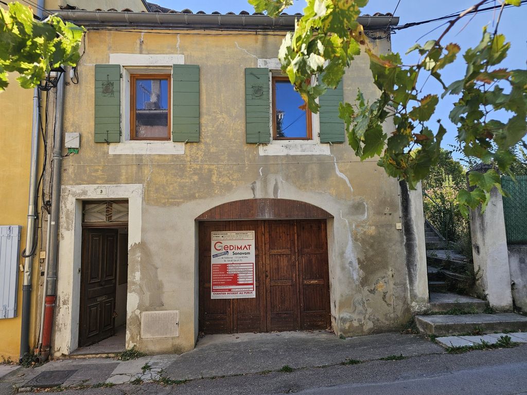 Property photo 1 of 10 Townhouse Of 63 M2 To Renovate With Garden