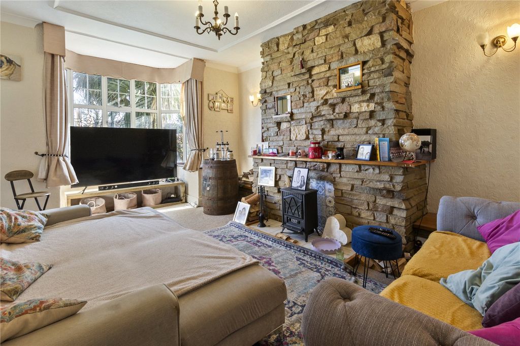 Property photo 2 of 30 Picture No. 09