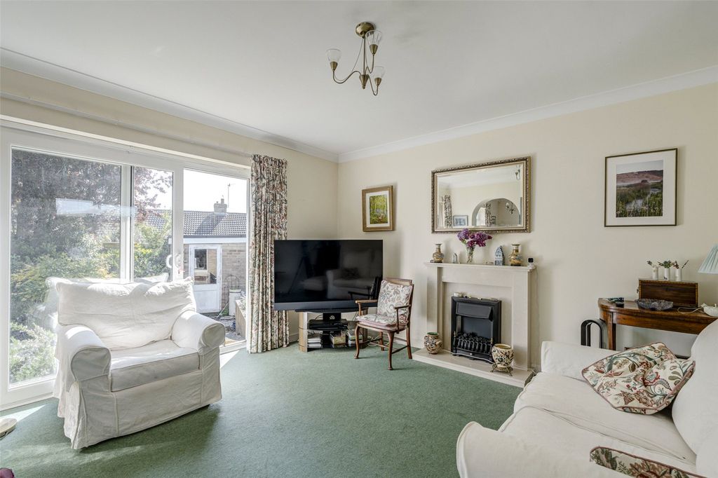 Property photo 3 of 20 Picture No. 04