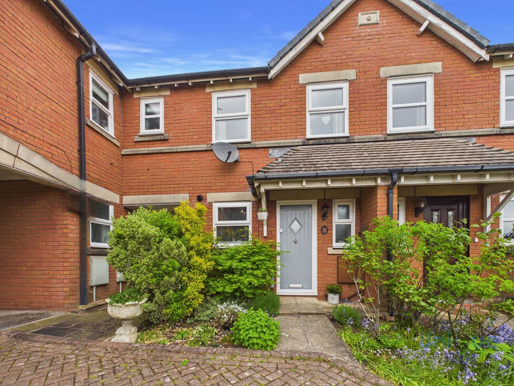 Property photo 1 of 22