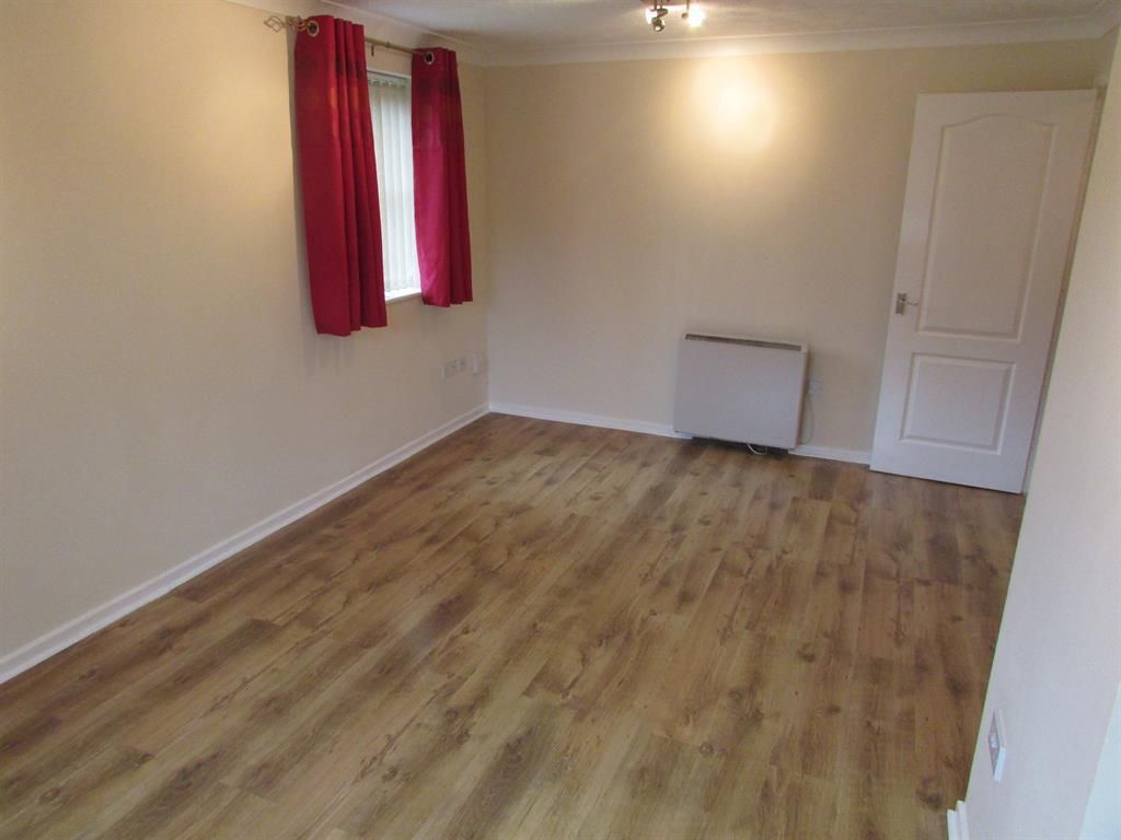 Property photo 3 of 4 Photo 3.Jpg