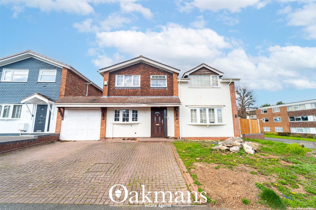 Property photo 2 of 45 Picture No. 05