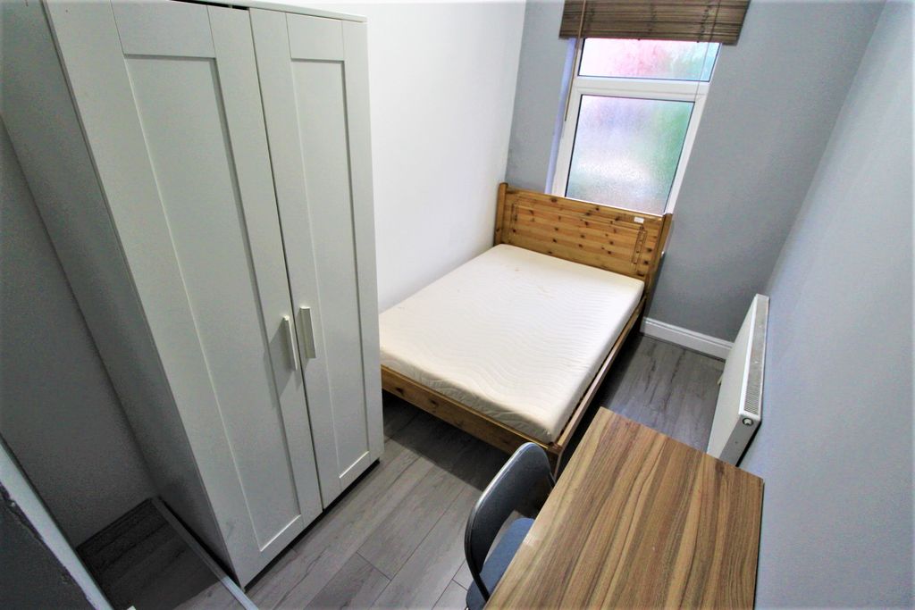 Property photo 1 of 5 Img_0775