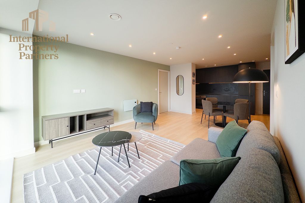 Property photo 3 of 24