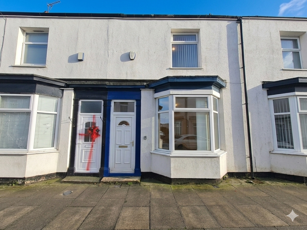 Property photo 2 of 12