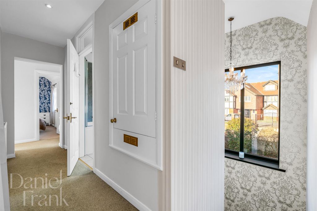 Additional image 32 of 5 bed detached house for saleTycehurst Hill, Loughton IG10