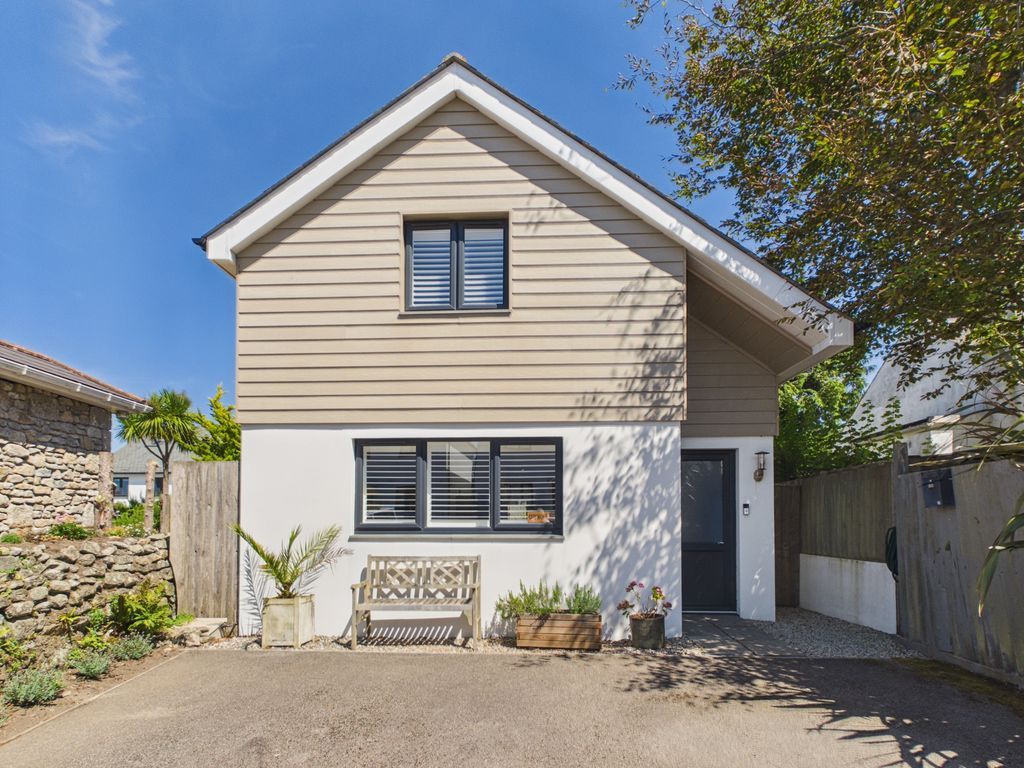 Property photo 1 of 9 Main Elevation
