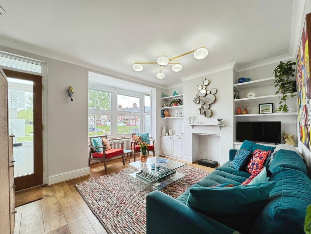 Property photo 3 of 14