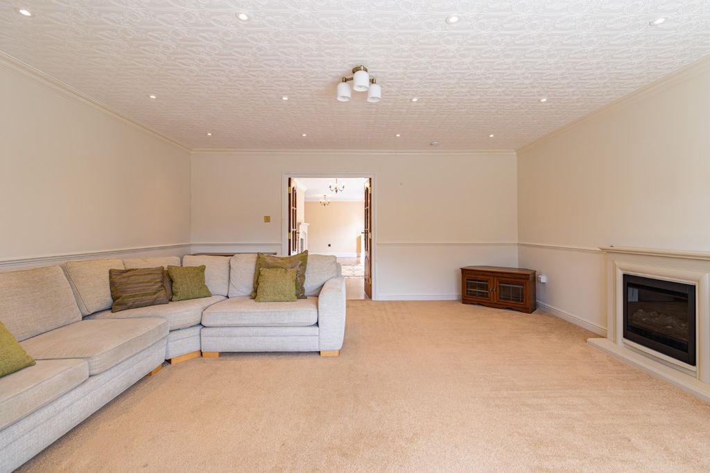 Property photo 3 of 29 4077127