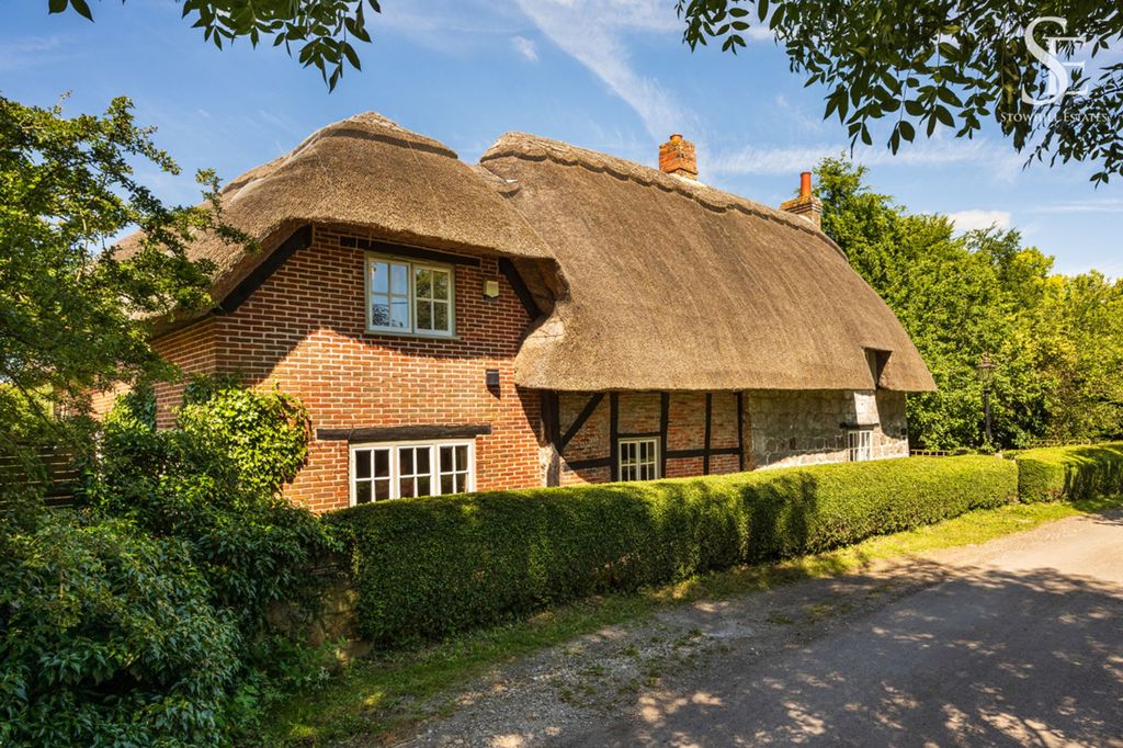 Property photo 3 of 20 Front