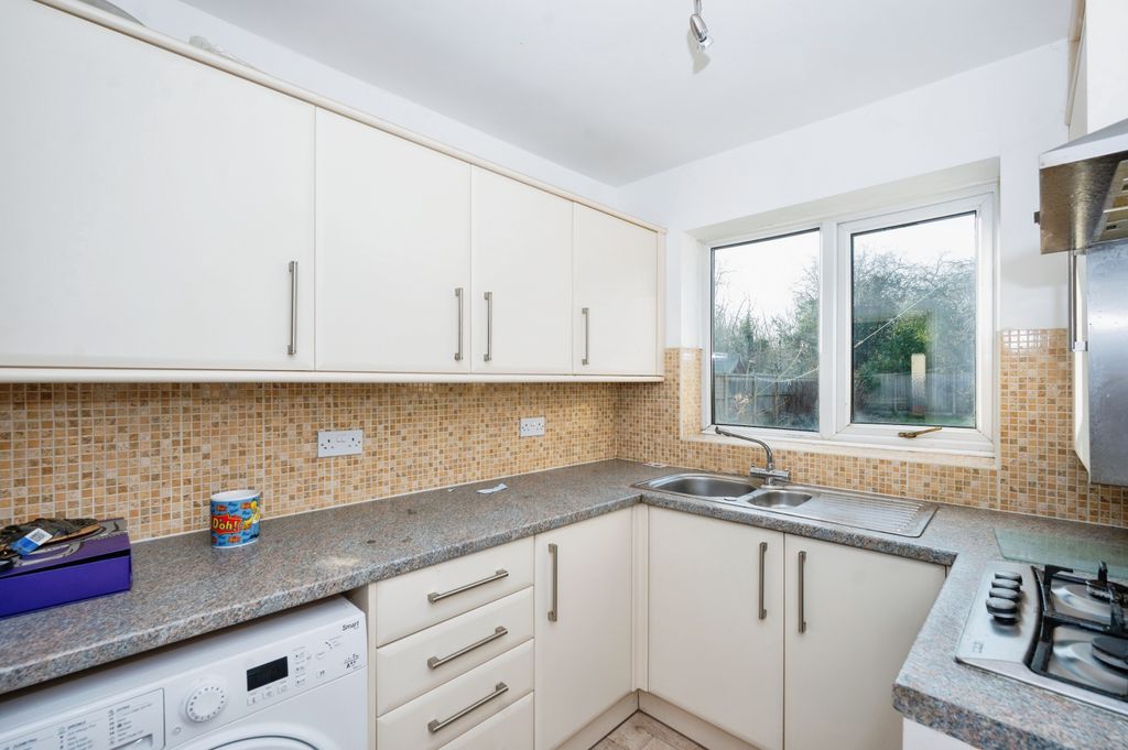 Property photo 2 of 17 Photography