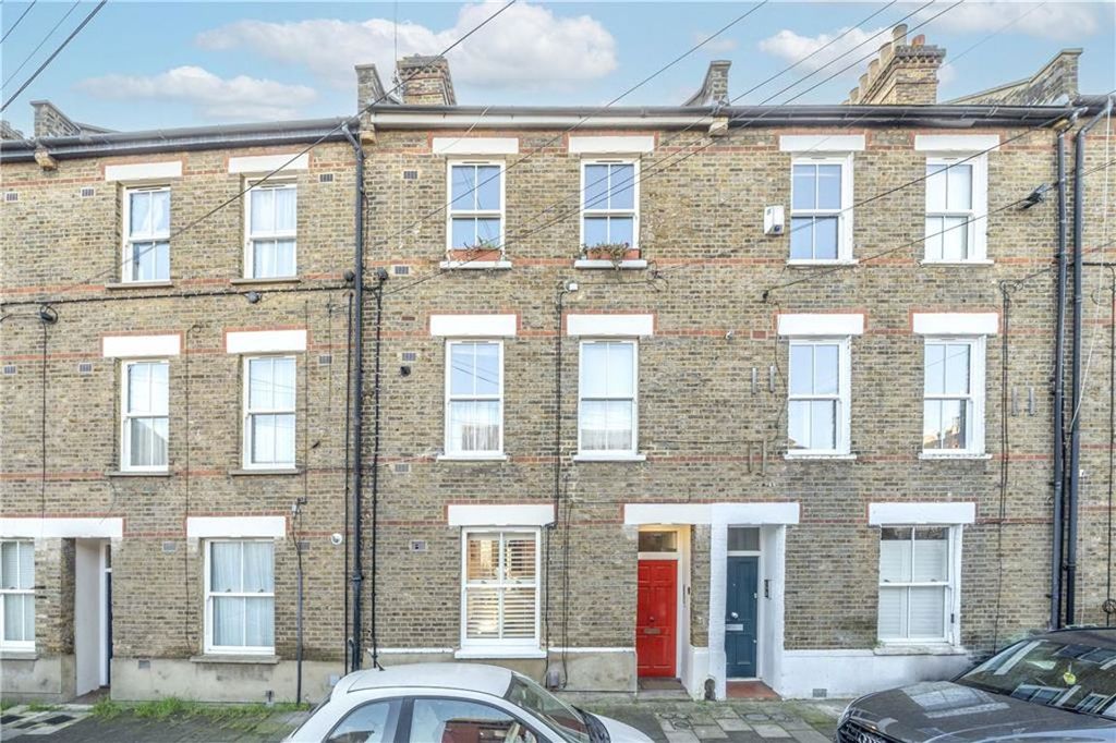 Property photo 1 of 9