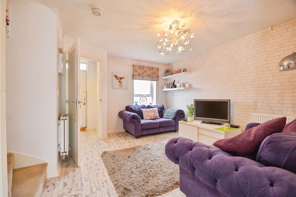 Property photo 2 of 20 Dsc_5307