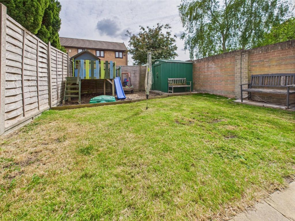 Property photo 2 of 16 Cam01530G0-Pr0263-Still018.Jpg