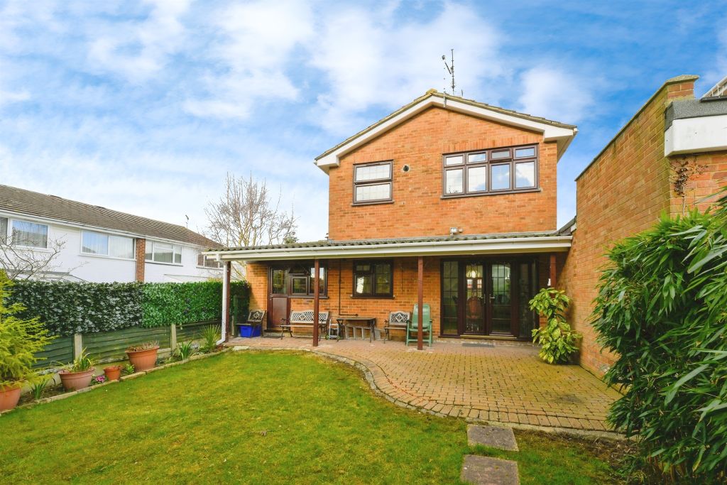 Property photo 1 of 17