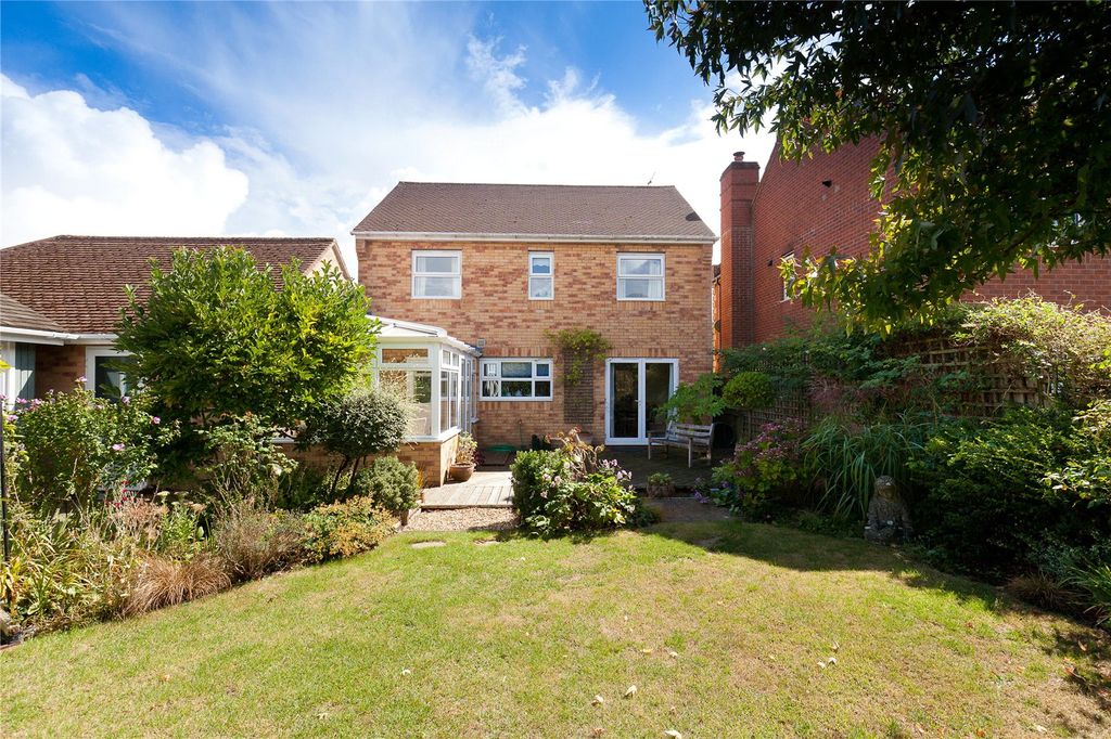 Property photo 2 of 16 Picture 2