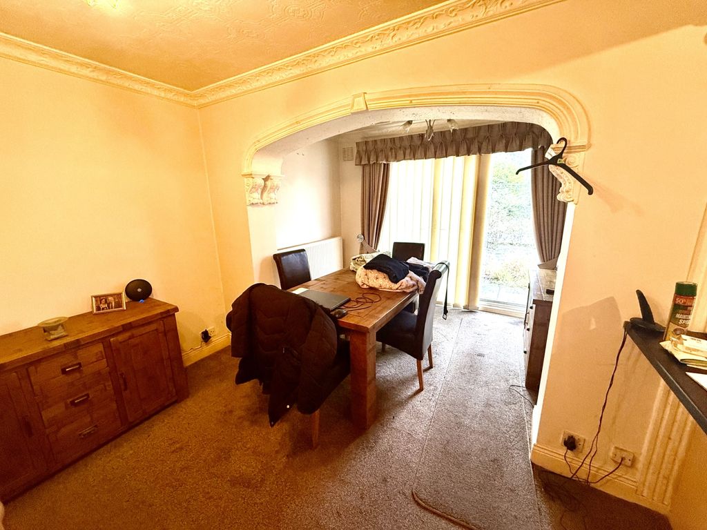 Property photo 3 of 8 Img_1260