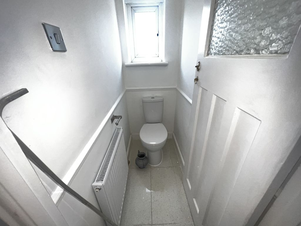 Property photo 3 of 8 Img_0092